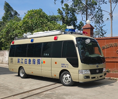 應急指揮車